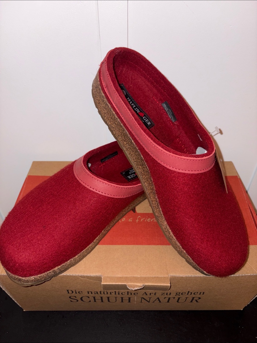 Haflinger Red Wool Clogs - Picture 3 of 5
